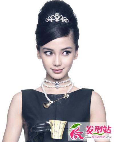 Angelababy°l(f)ͱP(pn)c(din) r(sh)ʹŮ